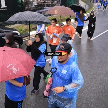 Runner Photo 7944873