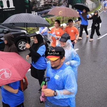 Runner Photo 7944877