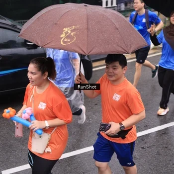 Runner Photo 7944888