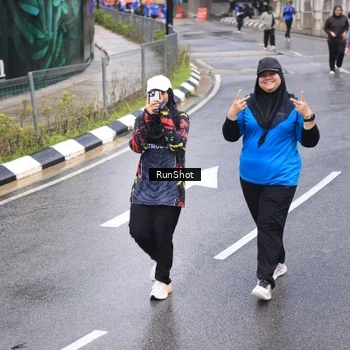 Runner Photo 7944901