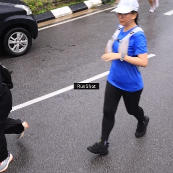 Runner Photo 7944911