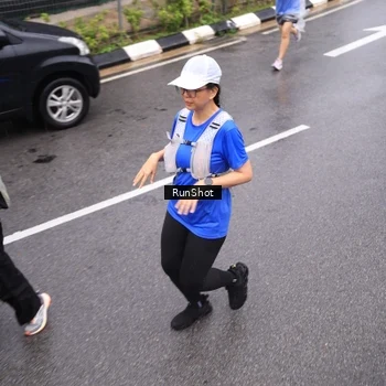Runner Photo 7944915