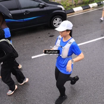 Runner Photo 7944922