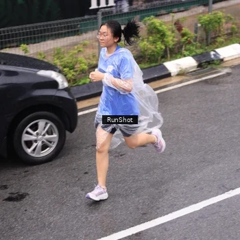Runner Photo 7944947
