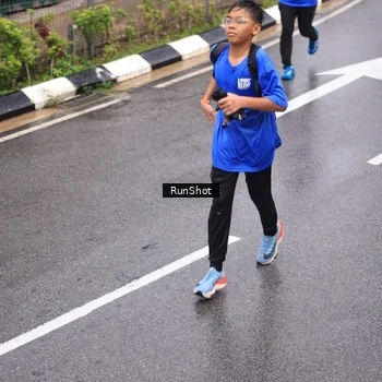 Runner Photo 7944956