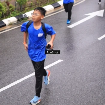 Runner Photo 7944960