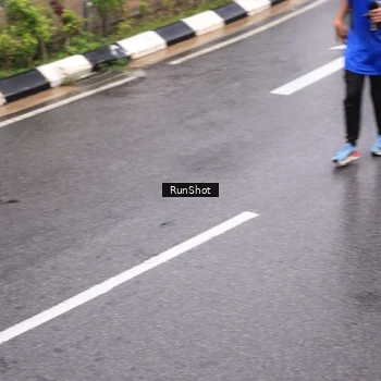 Runner Photo 7944964