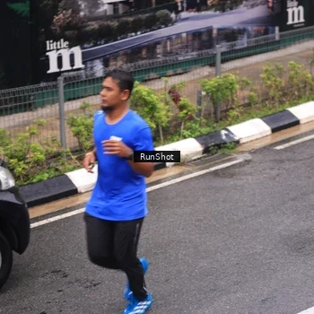 Runner Photo 7944982