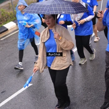 Runner Photo 7944992