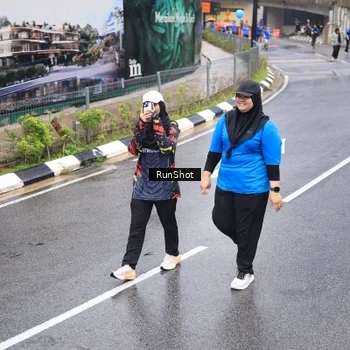 Runner Photo 7945040