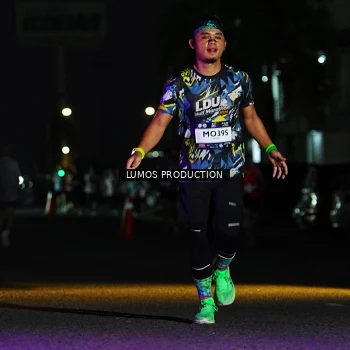 Runner Photo 7945053