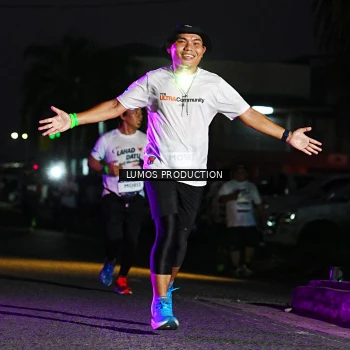 Runner Photo 7945060