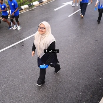 Runner Photo 7945077