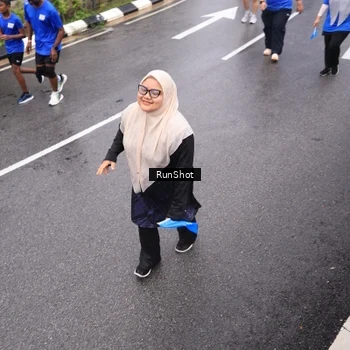 Runner Photo 7945078