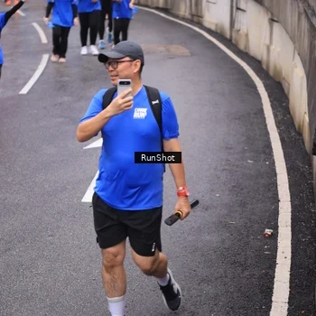Runner Photo 7945104