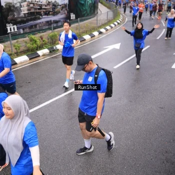 Runner Photo 7945132
