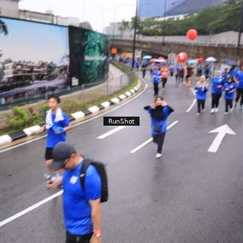 Runner Photo 7945138