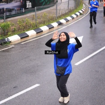 Runner Photo 7945146