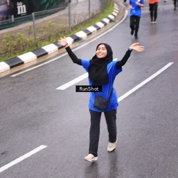 Runner Photo 7945148