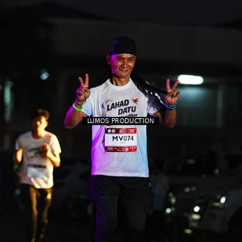Runner Photo 7945179