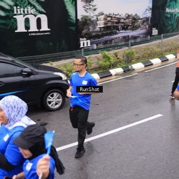 Runner Photo 7945198