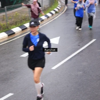 Runner Photo 7945227