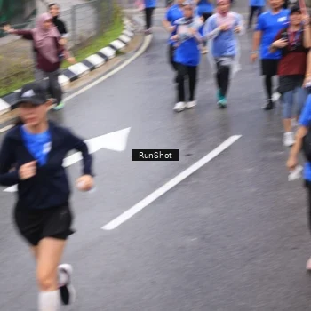Runner Photo 7945230