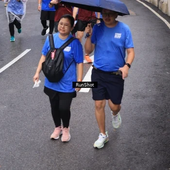 Runner Photo 7945236
