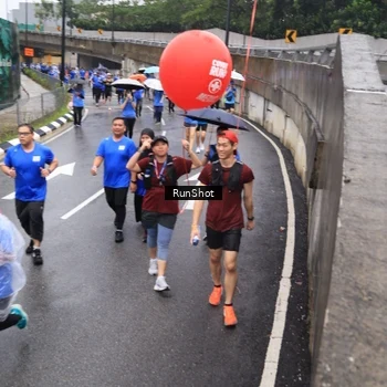 Runner Photo 7945282