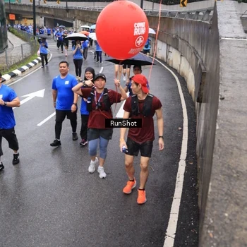 Runner Photo 7945294
