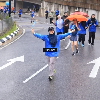 Runner Photo 7945297