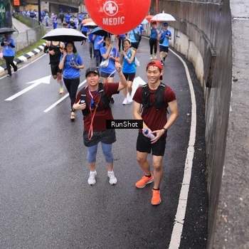 Runner Photo 7945338