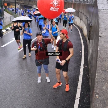 Runner Photo 7945345