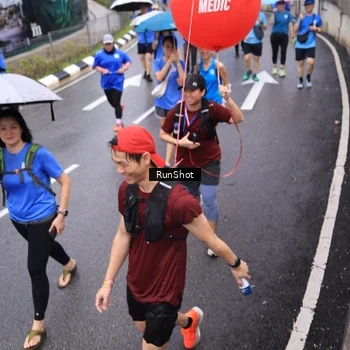 Runner Photo 7945372