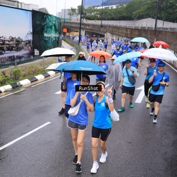 Runner Photo 7945390