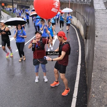 Runner Photo 7945393