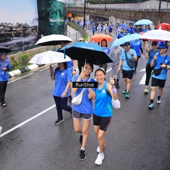 Runner Photo 7945395