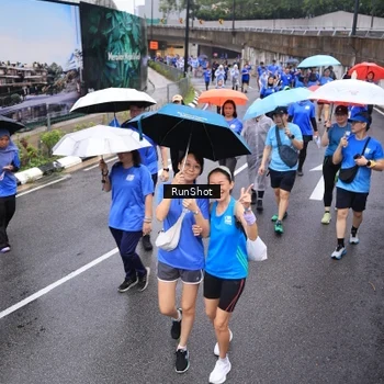 Runner Photo 7945397