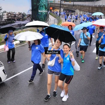 Runner Photo 7945398