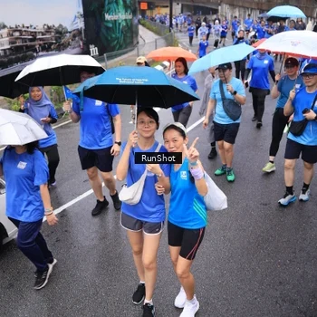 Runner Photo 7945407