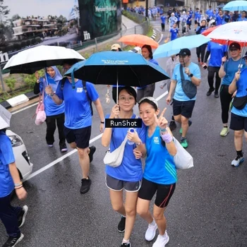Runner Photo 7945417