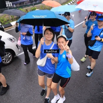 Runner Photo 7945426