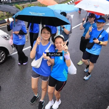 Runner Photo 7945431