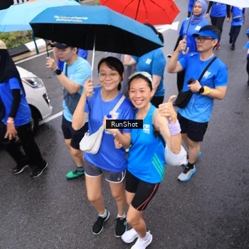Runner Photo 7945444