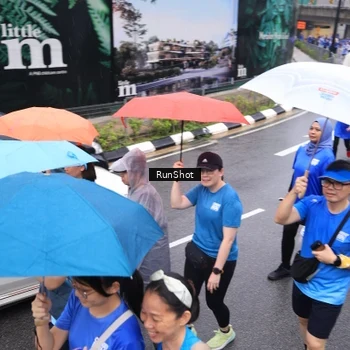 Runner Photo 7945456
