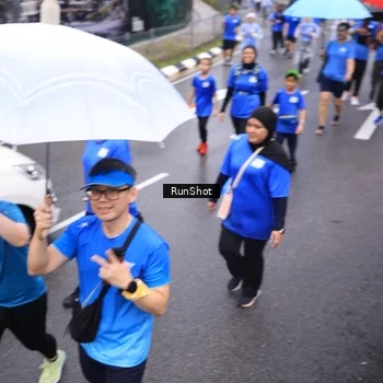 Runner Photo 7945487