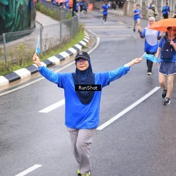 Runner Photo 7945495