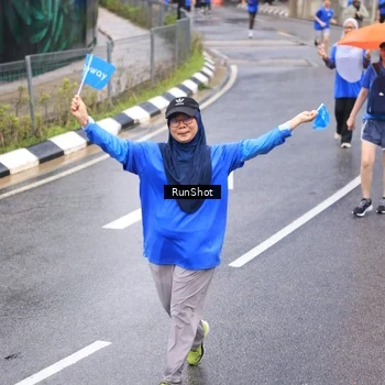 Runner Photo 7945507