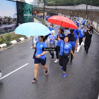 Runner Photo 7945509