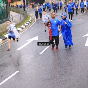 Runner Photo 7945565